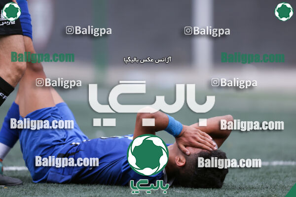 کیا ۰ - ۳ شهروند جوان نور
