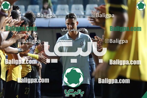 مراسم اهدای جام قهرمانی تیم فوتبال سپاهان