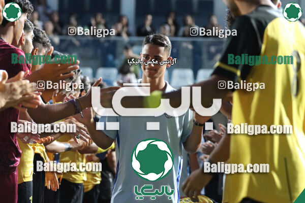 مراسم اهدای جام قهرمانی تیم فوتبال سپاهان