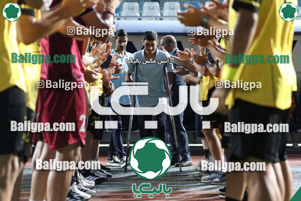 مراسم اهدای جام قهرمانی تیم فوتبال سپاهان