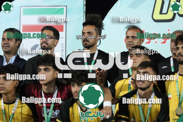 مراسم اهدای جام قهرمانی تیم فوتبال سپاهان