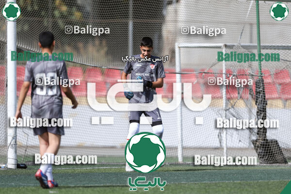 پارس اوژن تابان 16–0 آرمان آفرینان نسل جدید