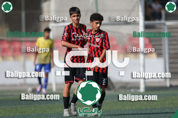 پارس اوژن تابان 16–0 آرمان آفرینان نسل جدید