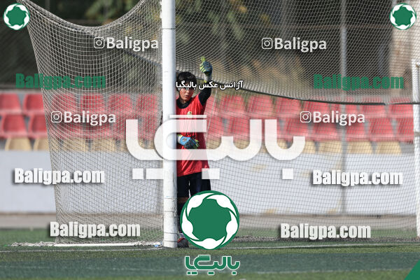 پارس اوژن تابان 16–0 آرمان آفرینان نسل جدید