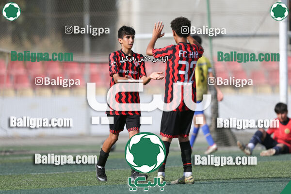 پارس اوژن تابان 16–0 آرمان آفرینان نسل جدید