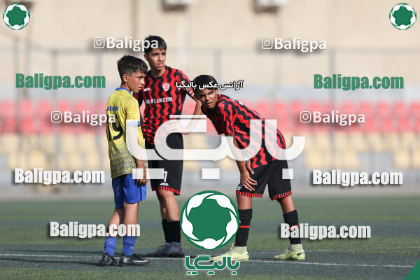 پارس اوژن تابان 16–0 آرمان آفرینان نسل جدید