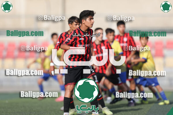 پارس اوژن تابان 16–0 آرمان آفرینان نسل جدید