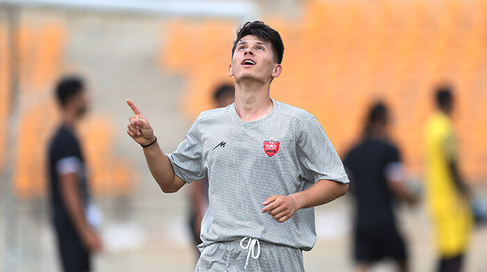 پرسپولیس ایلام ۱ - ۵ پرسپولیس