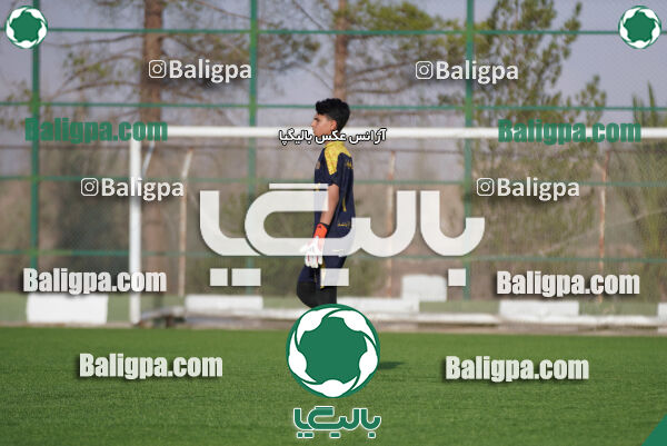 سنگ آهن نوین 1–1 نوین فولاد یزد