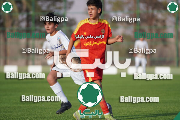 سنگ آهن نوین 1–1 نوین فولاد یزد