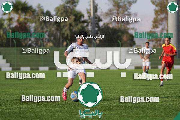 سنگ آهن نوین 1–1 نوین فولاد یزد
