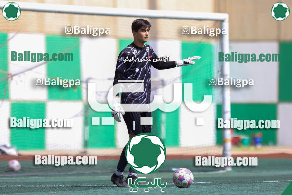 آرمان آفرینان ستارگان ایرانیان 0–3 پرسپولیس