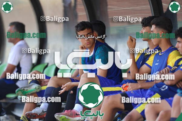 آرمان آفرینان ستارگان ایرانیان 0–3 پرسپولیس