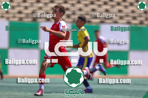 آرمان آفرینان ستارگان ایرانیان 0–3 پرسپولیس