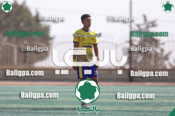 آرمان آفرینان ستارگان ایرانیان 0–3 پرسپولیس