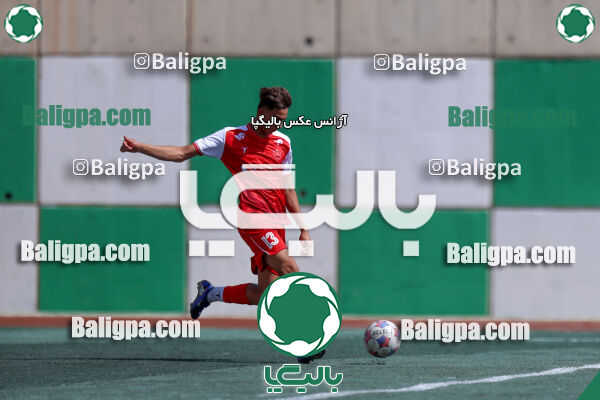 آرمان آفرینان ستارگان ایرانیان 0–3 پرسپولیس