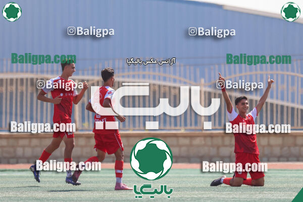 آرمان آفرینان ستارگان ایرانیان 0–3 پرسپولیس