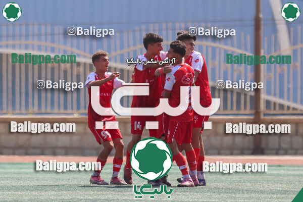 آرمان آفرینان ستارگان ایرانیان 0–3 پرسپولیس