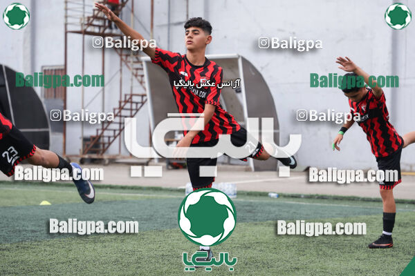 کیا 1–0 آندرانیک تیموریان