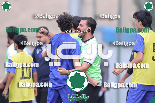 استقلال متحد 1–1 میهن آریو اسلامشهر