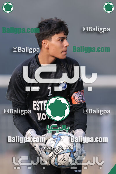 استقلال متحد 1–1 میهن آریو اسلامشهر