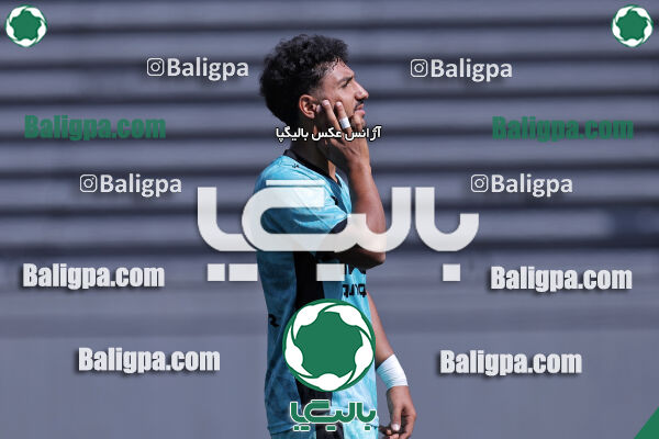 پیکان 2–2 شاهین
