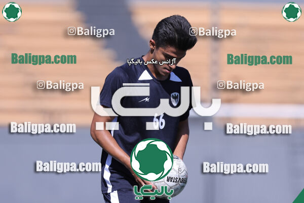 پیکان 2–2 شاهین