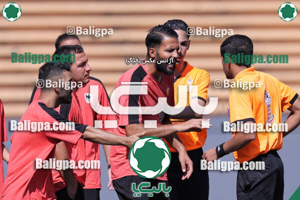 پیکان 2–2 شاهین