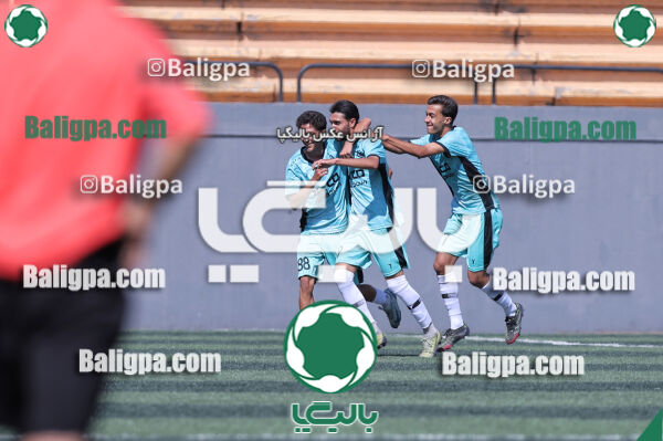 پیکان 2–2 شاهین