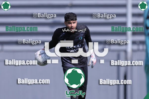 پیکان 2–2 شاهین