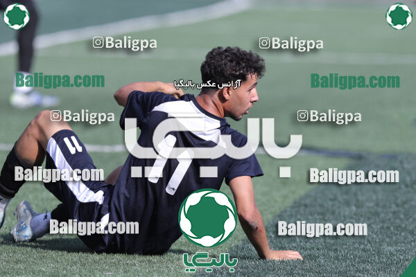 پیکان 2–2 شاهین
