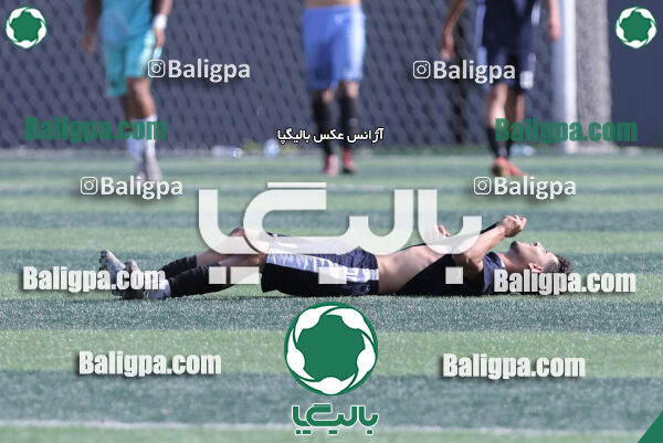 پیکان 2–2 شاهین