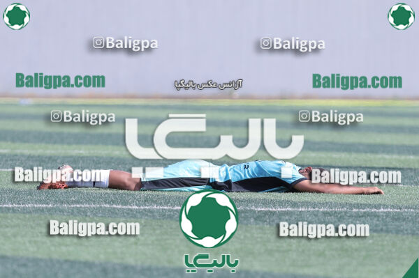 پیکان 2–2 شاهین