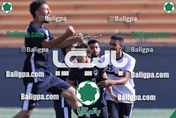 پیکان 2–2 شاهین