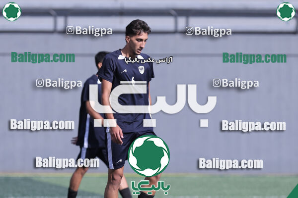 پیکان 2–2 شاهین