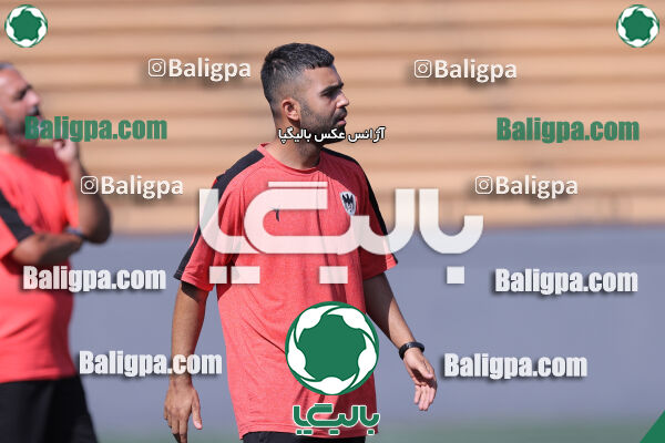 پیکان 2–2 شاهین
