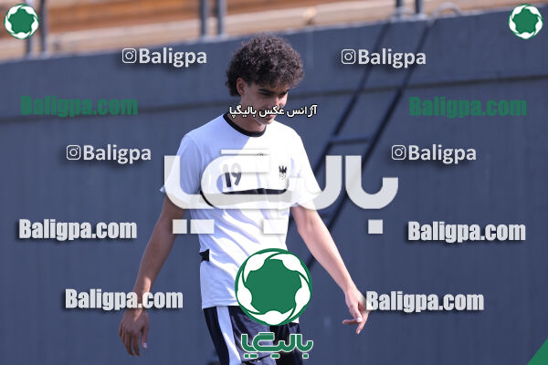 پیکان 2–2 شاهین