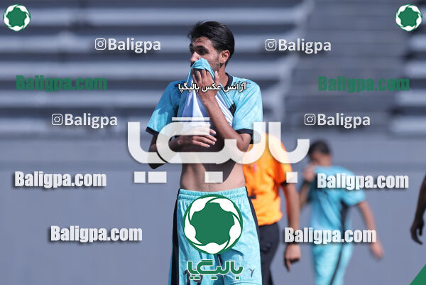 پیکان 2–2 شاهین