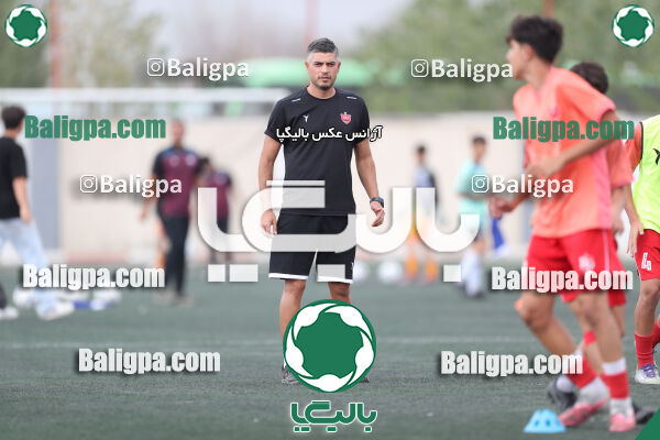 میهن آریو اسلامشهر 2–1 پرسپولیس