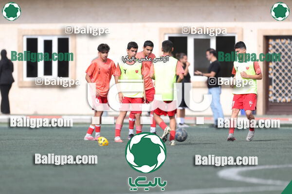 میهن آریو اسلامشهر 2–1 پرسپولیس