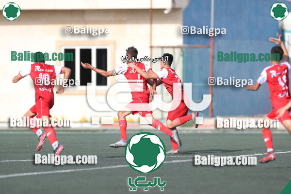 میهن آریو اسلامشهر 2–1 پرسپولیس