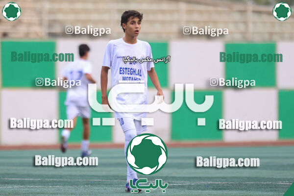 آرمان آفرینان ستارگان ایرانیان 1–1 استقلال متحد