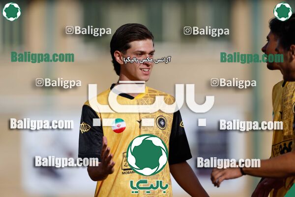 سپاهان 5–0 نفت اهواز