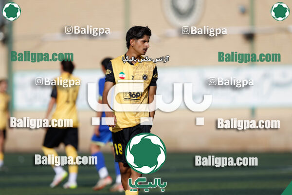 سپاهان 5–0 نفت اهواز