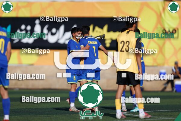 سپاهان 5–0 نفت اهواز
