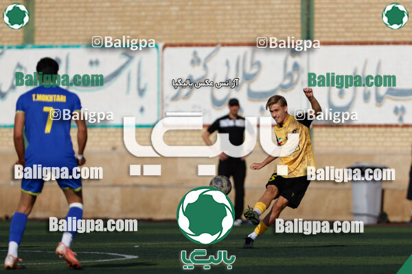 سپاهان 5–0 نفت اهواز