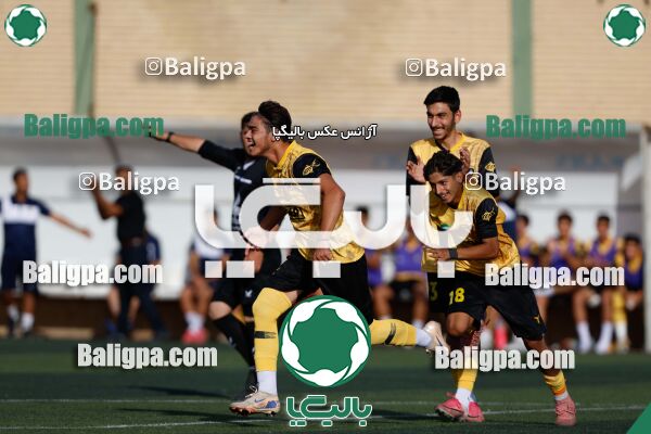 سپاهان 5–0 نفت اهواز