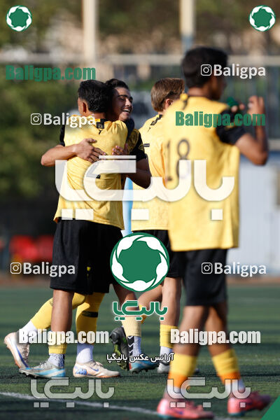 سپاهان 5–0 نفت اهواز