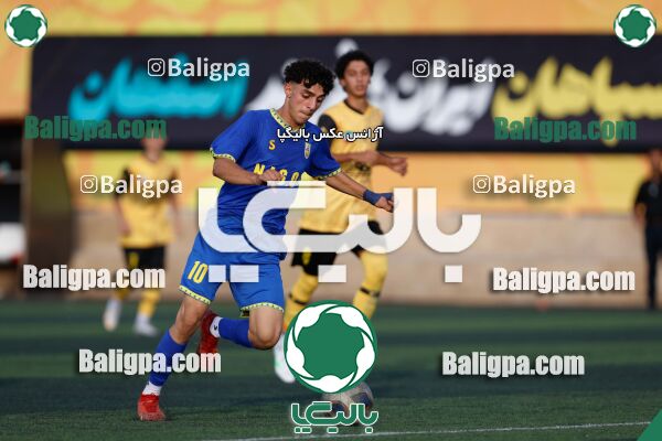 سپاهان 5–0 نفت اهواز