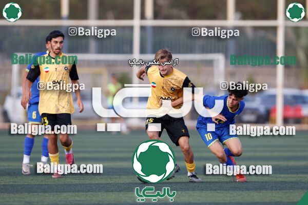سپاهان 5–0 نفت اهواز